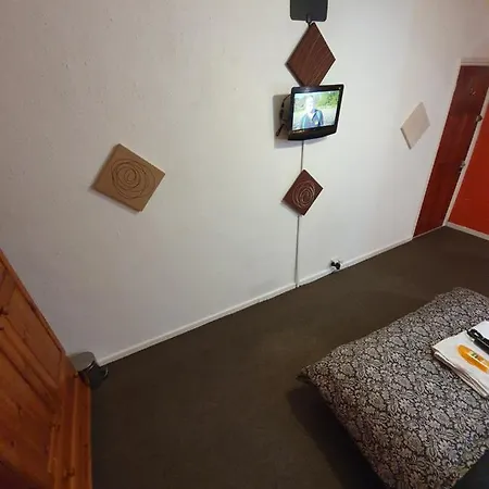 ** Lovely & Cosy Well Equipped 3 Bedroom House Perfect For Work/leisure + Free Parking & Wifi ** Leeds (West Yorkshire)